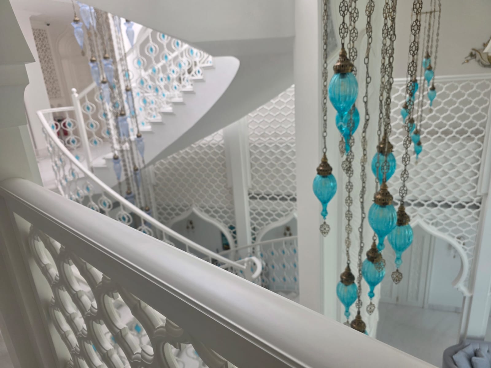 Image gallery marquee